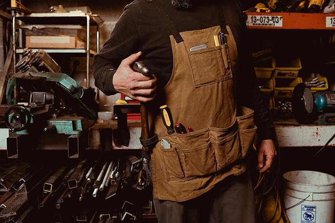 Readywares Waxed Canvas Tool Apron, Carpenter Aprons, Woodworking Aprons