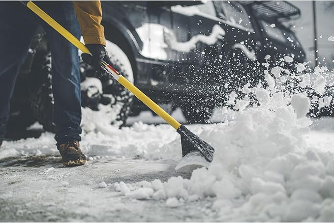 The Snowplow The Original Snow Pusher (36 Inches)