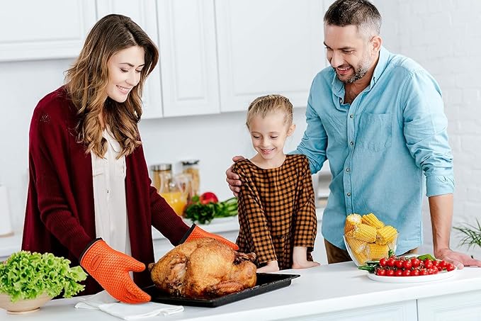 KITCHEN PERFECTION S Silicone Smoker Oven Gloves -Extreme Heat Resistant BBQ Gloves -Handle Hot Food Right on Your Grill Fryer Pit|Waterproof Oven Mitts |Superior Value Set+3 Bonuses