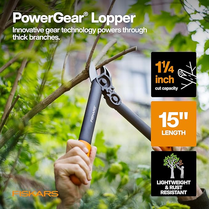 Fiskars House Essentials for New Home Tool Set, 6 Piece Kit w/Loppers, Garden Scissors, Pruners, Folding Saw, IsoCore Hammer, & Utility Knife, Indoor DIY & Outdoor Gardening, Great Housewarming Gifts