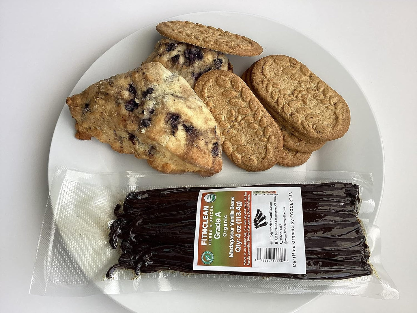 4oz Organic Madagascar Vanilla Beans Grade A. Certified USDA Organic. 6"-8" by FITNCLEAN VANILLA. Bulk for Extract, Cooking and Baking by the Weight 0.25 Pound (1/4Lb) Bourbon Fresh NON-GMO Pods.